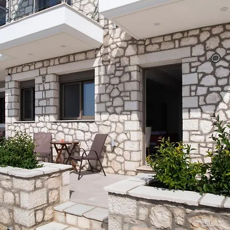 Melikiron Luxury *