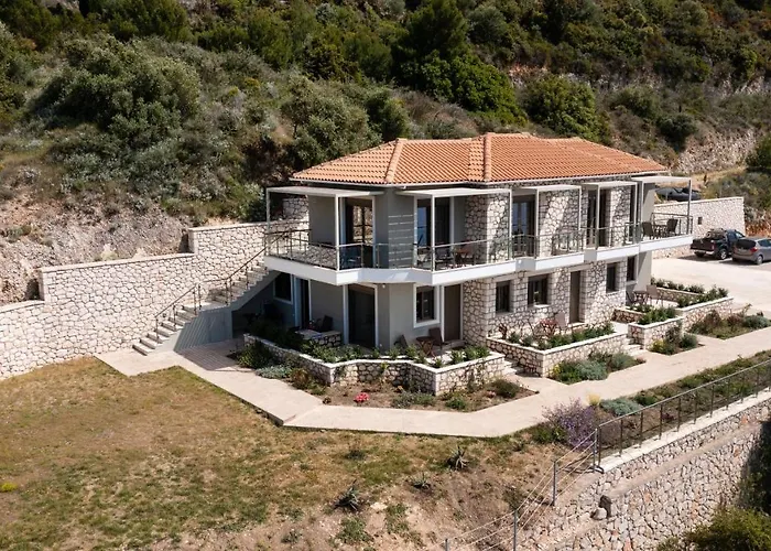Melikiron Luxury *