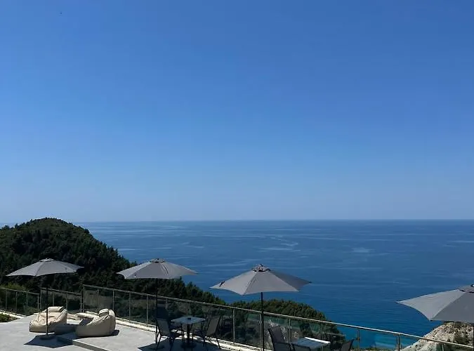 Melikiron Luxury Áyios Nikítas